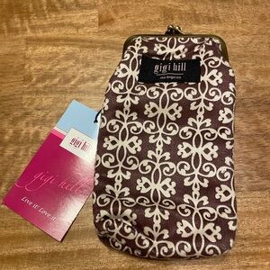Gigi Hill The Jackie Brown and White Sunglass Case NWT